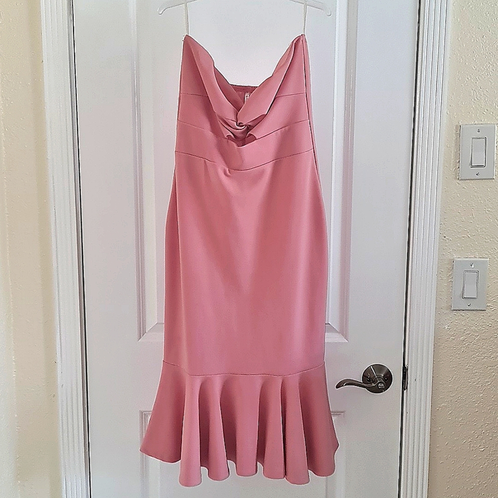 Pink strapless peeakaboo soft pink dress